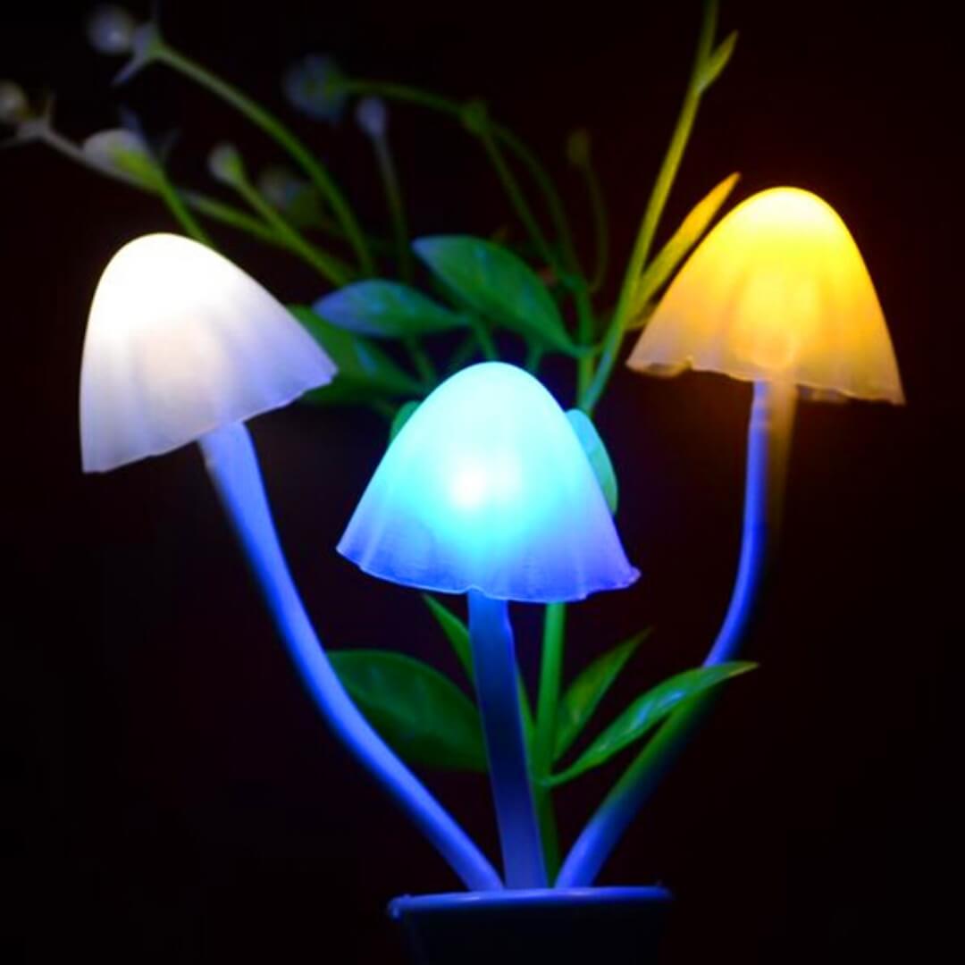 1611913144_Mushroom-Kids-Night-Light-03