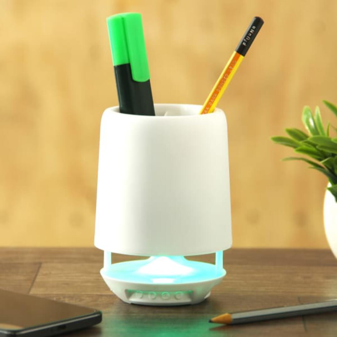 1615372704_Pen_Stand_Bluetooth_Speaker_03