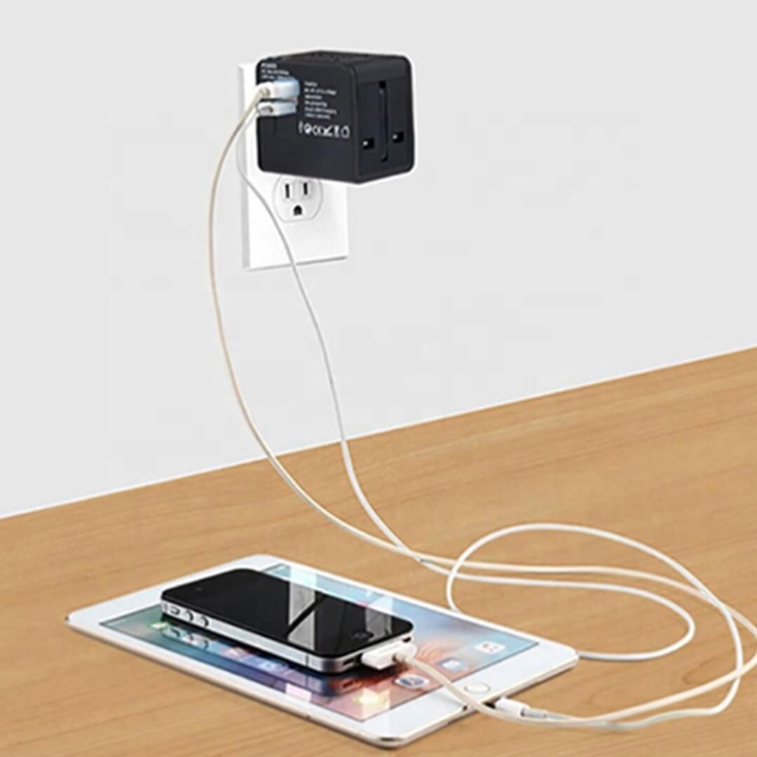 1615375569_Universal_Adapter_Worldwide_Travel_Adapter_with_Built_in_Dual_USB_05