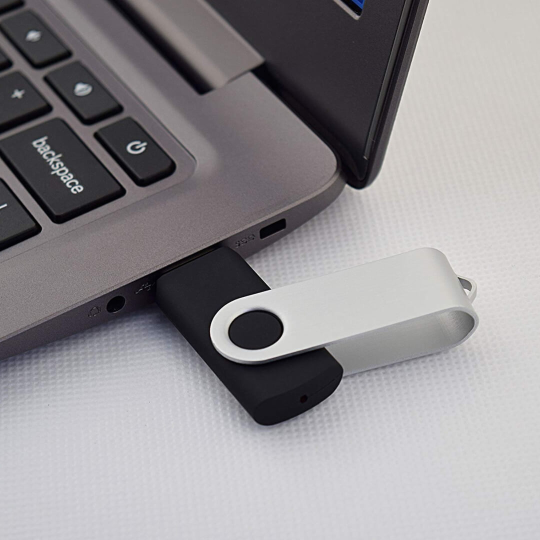 1615455267_Swivel_USB_Pendrive_02