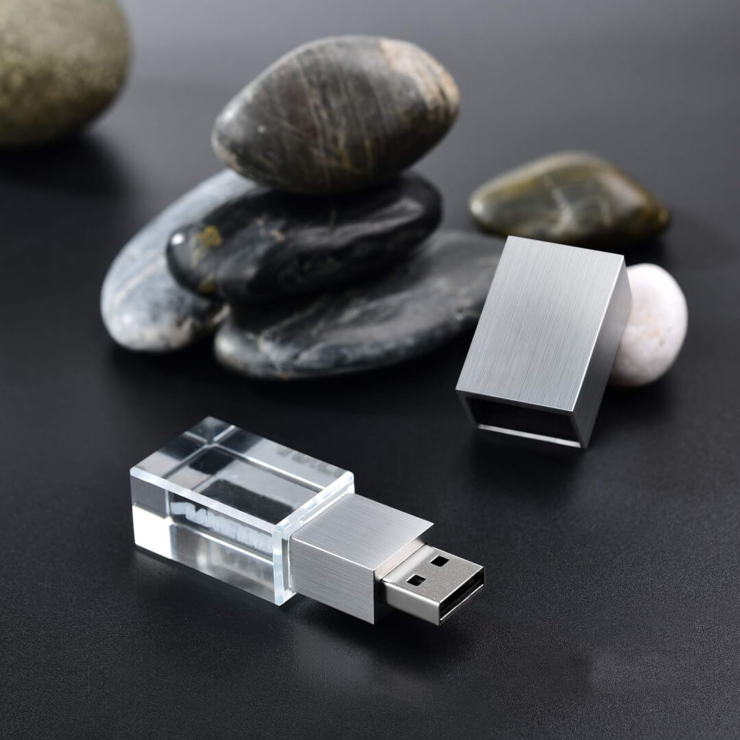 1615457139_Crystal_USB_Pendrive_05