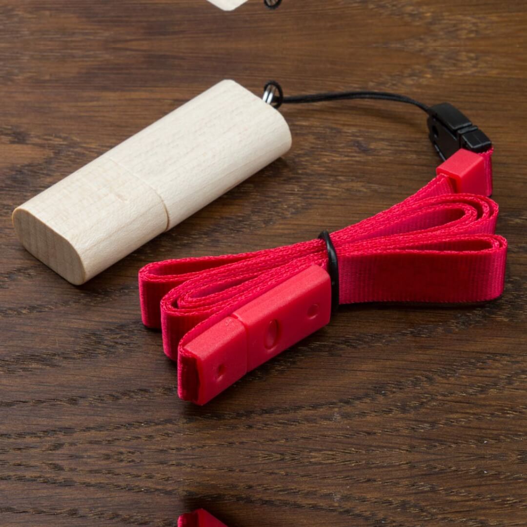1615457942_Wooden_USB_Pendrive_05