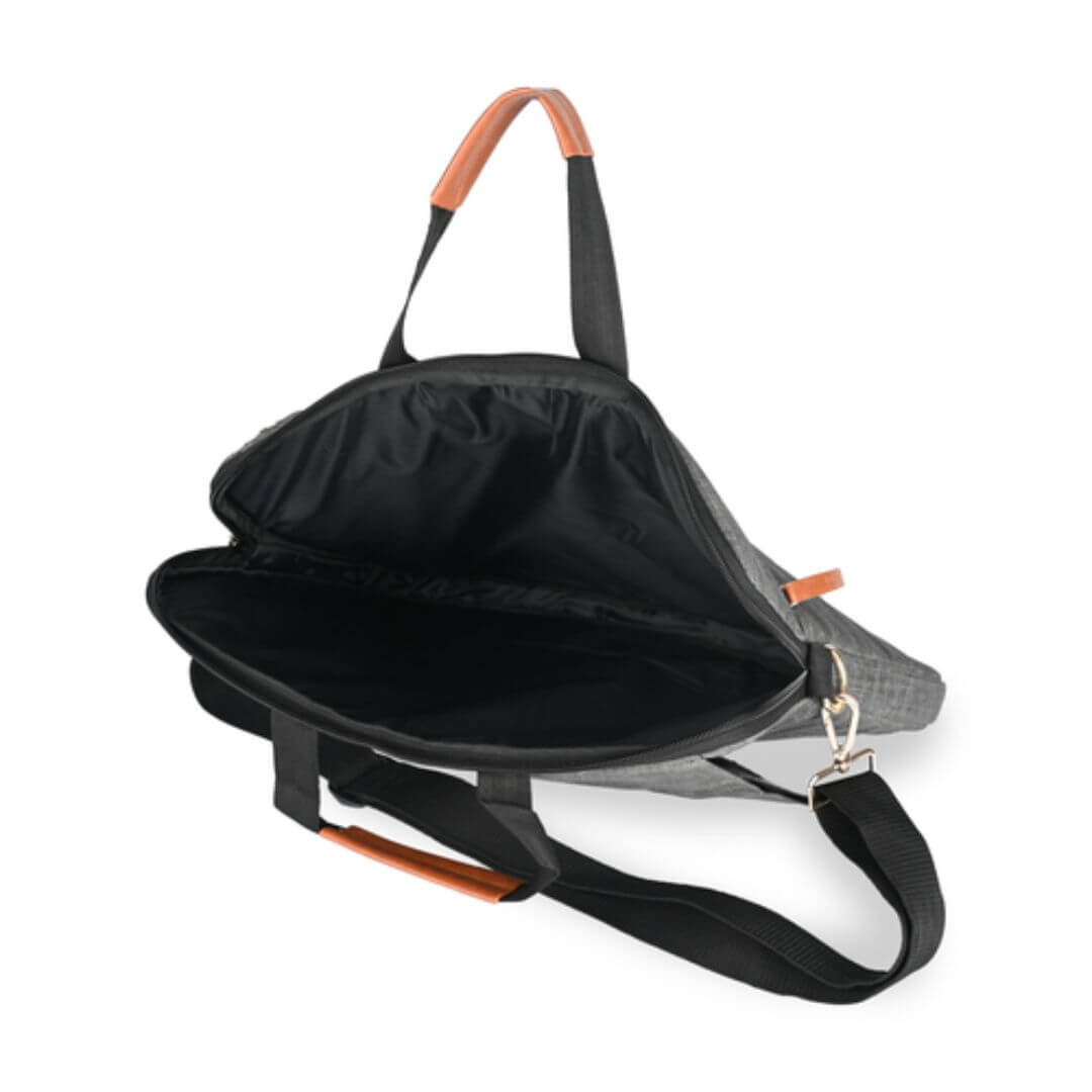 1621846647_Laptop-Bag-with-Laptop-Stand-05
