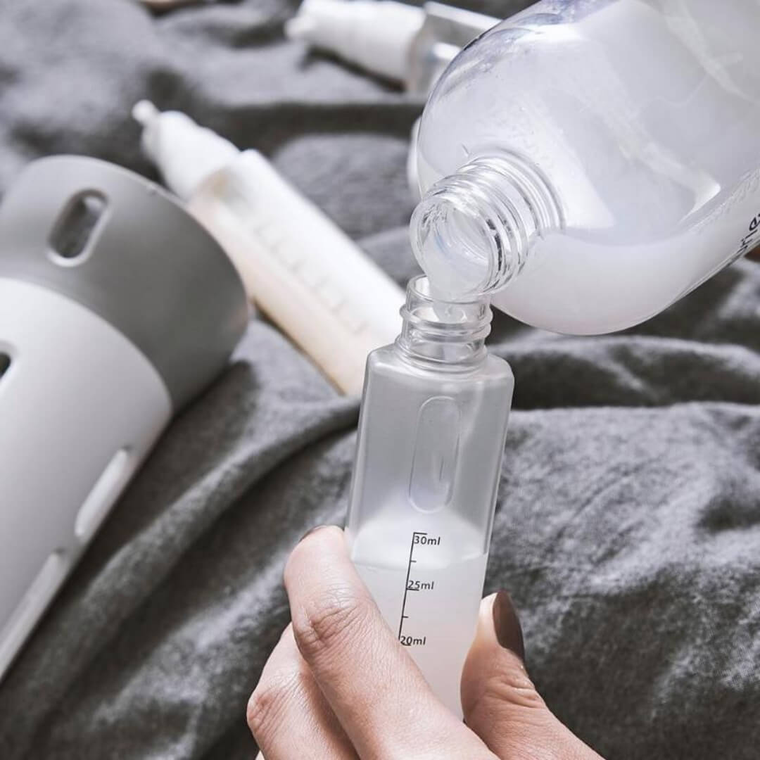 1625126444_4-in-1-Travel-Bottle-Set-4
