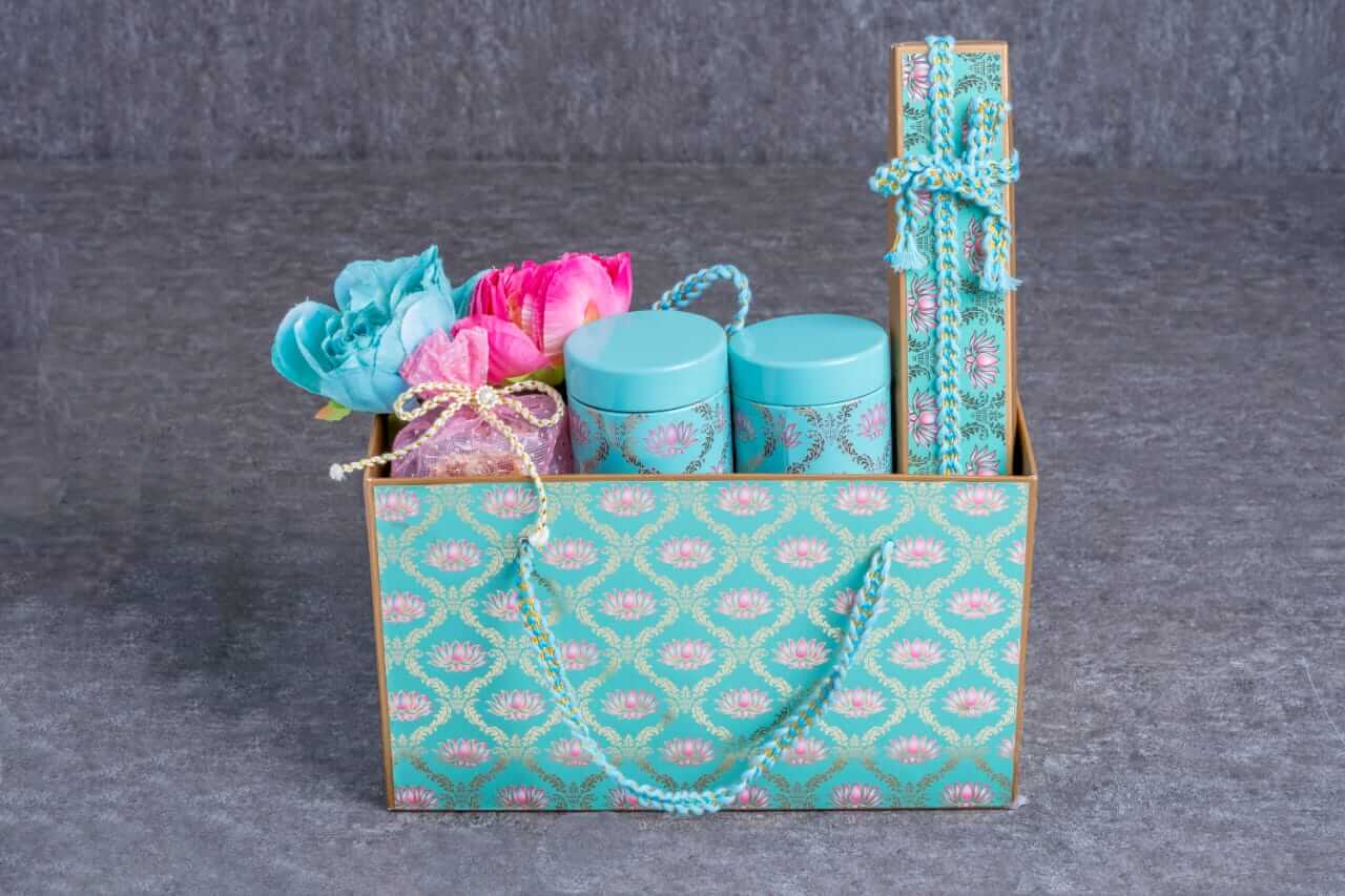 Diwali Gift Hampers India 14 Diwali Gift Hampers India 14