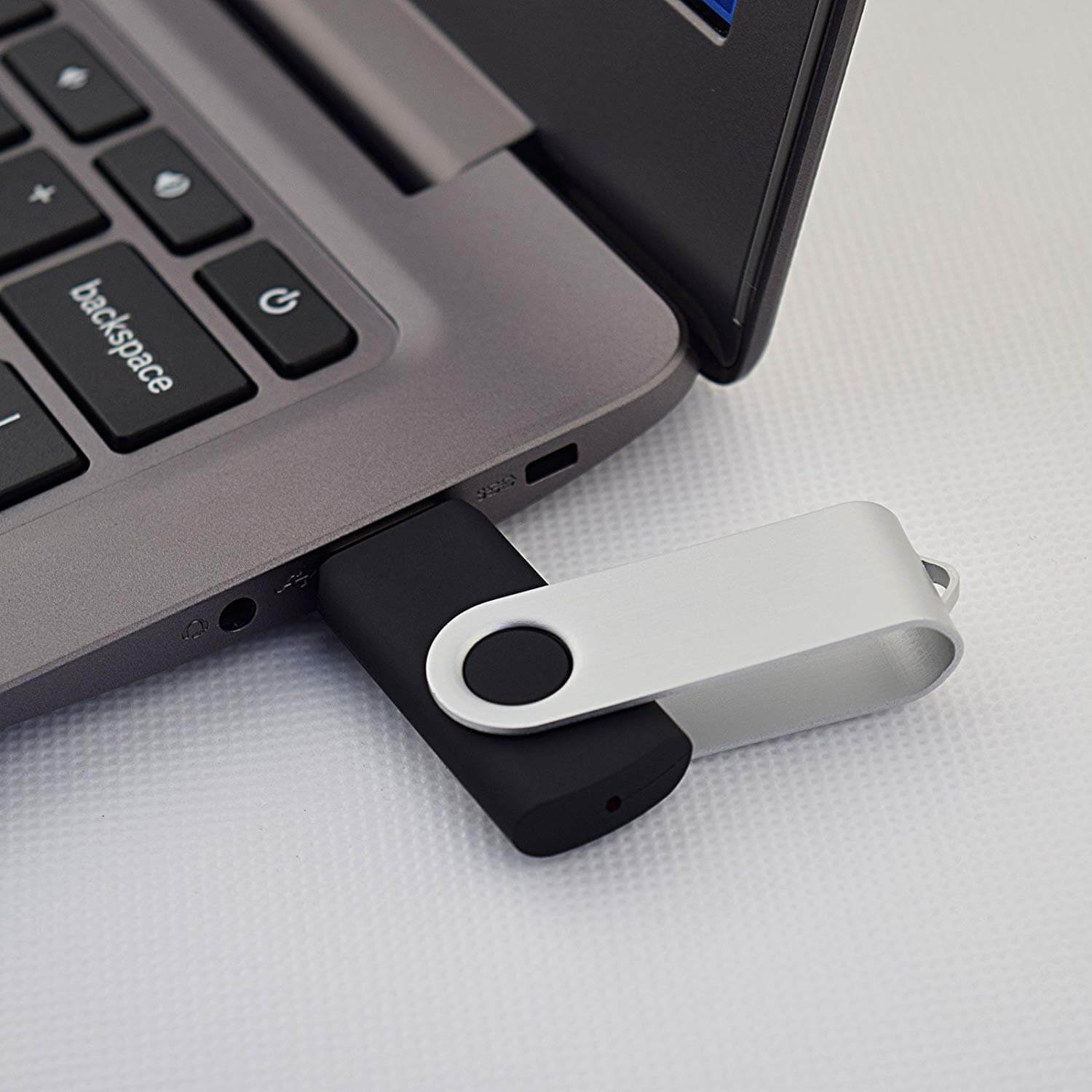 1647243653_3.0-Swivel-USB-Pendrive-04